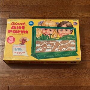 Giant Ant Farm - Green